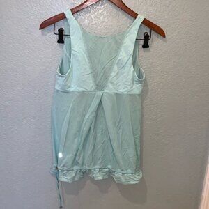 Lululemon Light Blue Adjustable Waist Active Tank Size 6